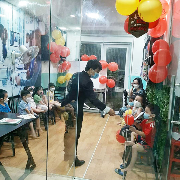 Lớp học tiếng anh trẻ em cơ bản